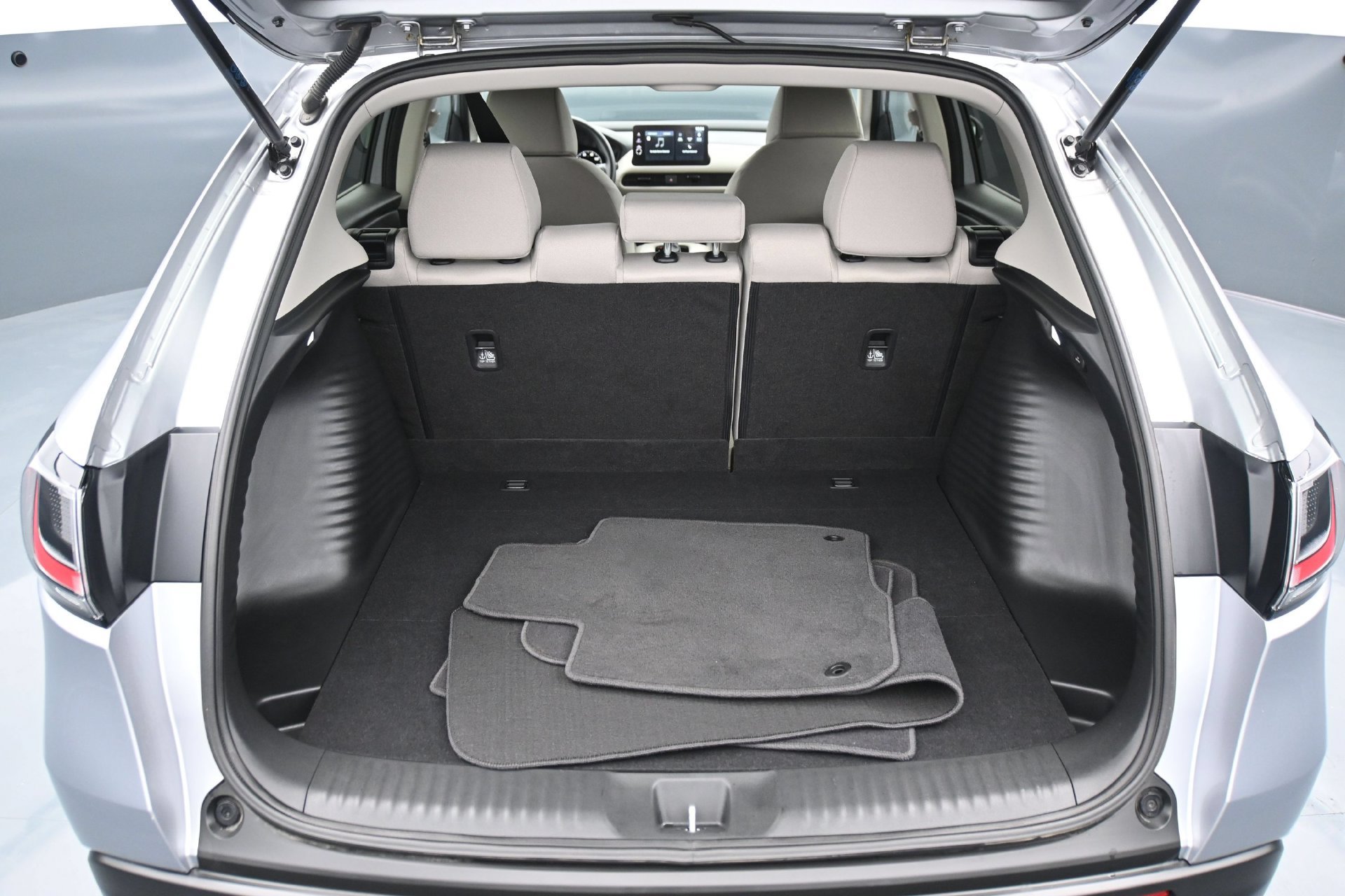 Used 2026 Honda HR-V LX image 15