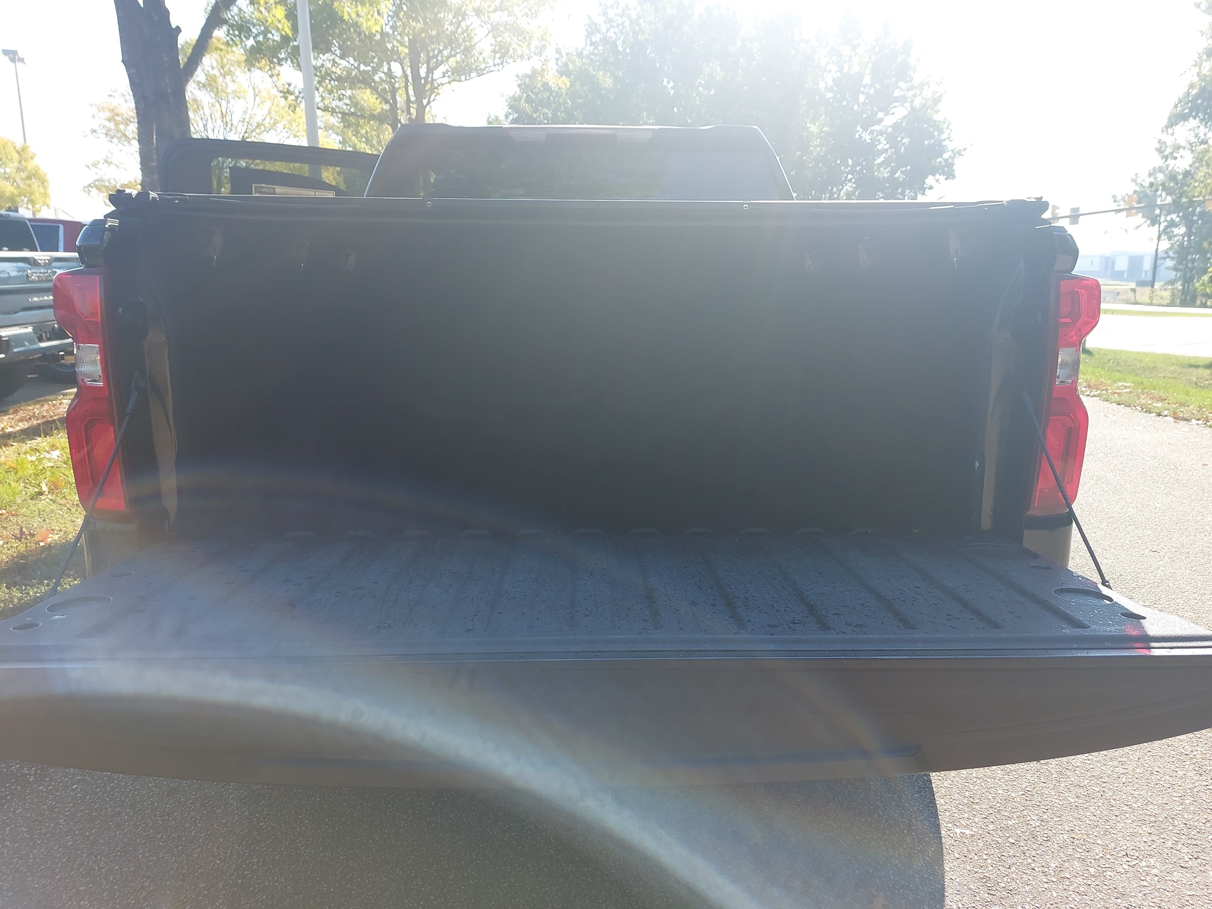 Used 2021 Chevrolet Silverado 1500 RST AWD/4WD image 12