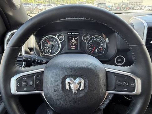 Used 2023 RAM 1500 Big Horn AWD/4WD image 17