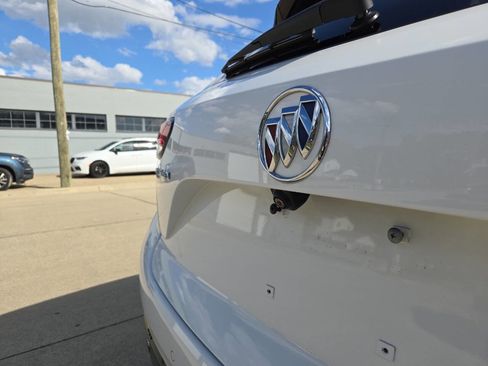 Used 2023 Buick Envision Preferred image 67