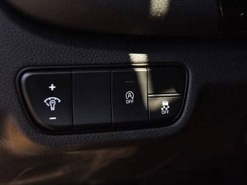 Used 2024 Kia Seltos S AWD/4WD image 10
