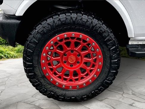 Used 2022 Ford Bronco Outer Banks image 6