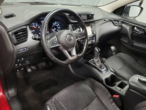Used 2018 Nissan Rogue Sport SL w/ SL Premium Package AWD/4WD image 18