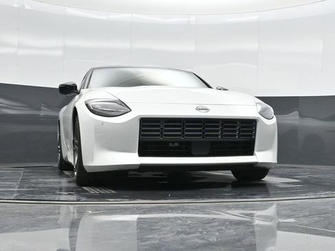 Used 2024 Nissan Z Sport w/ Floor Mat Package RWD image 55
