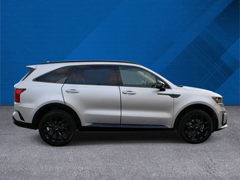 Used 2022 Kia Sorento SX image 10