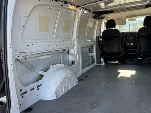 Used 2020 Mercedes-Benz Metris image 18