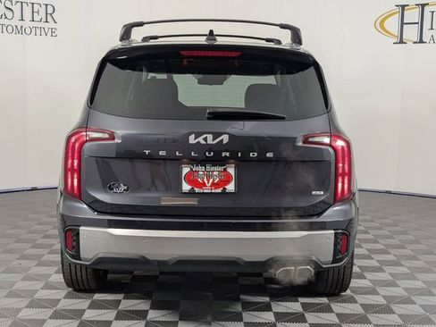 Used 2025 Kia Telluride S image 6