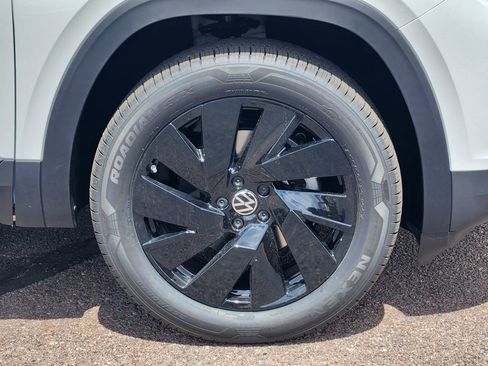 New 2026 Volkswagen Atlas SE AWD/4WD image 30