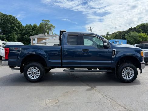 Used 2017 Ford F350 XLT AWD/4WD image 4
