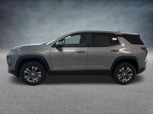 New 2026 Chevrolet Equinox LT FWD image 8