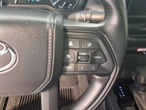 Used 2026 Toyota Tundra SR5 w/ SX Package AWD/4WD image 9