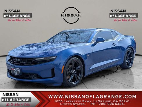 Used 2020 Chevrolet Camaro LT w/ Technology Package image 1