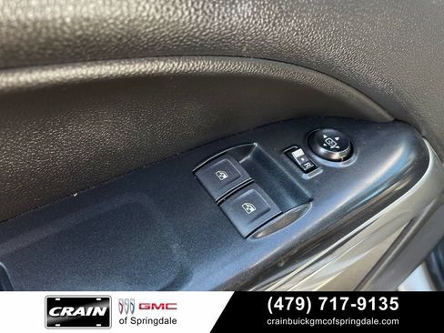 Used 2022 Chevrolet Colorado LT w/ Fleet Safety Package RWD image 12