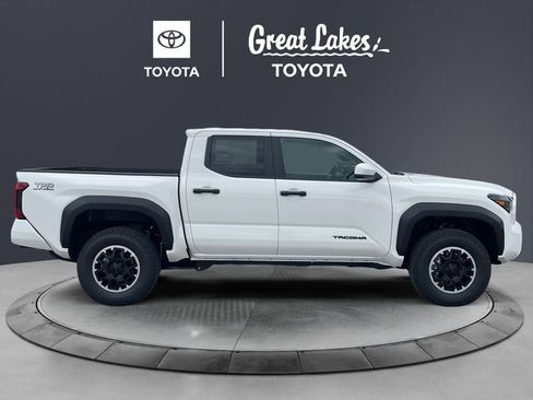New 2026 Toyota Tacoma TRD Off-Road AWD/4WD image 6
