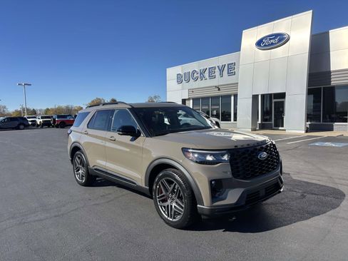 New 2026 Ford Explorer ST-Line w/ ST-Line Street Pack image 1