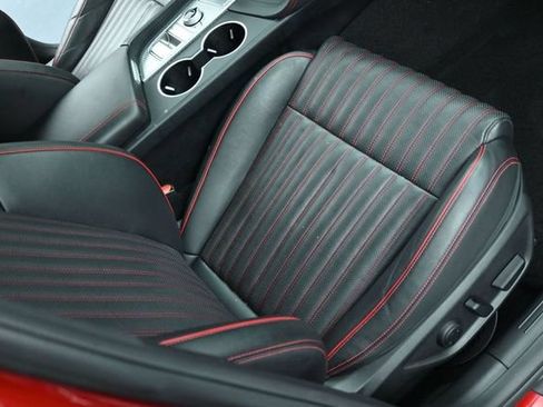 Used 2022 Genesis G70 3.3T w/ Sport Advanced Package RWD image 37