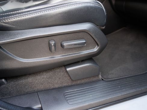 Used 2024 Honda Pilot Touring image 37