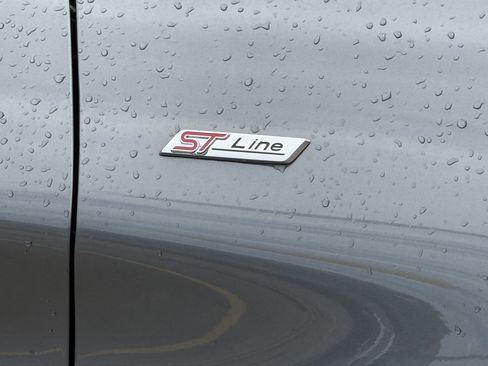 Certified 2025 Ford Explorer ST-Line w/ ST-Line Street Pack AWD/4WD image 4