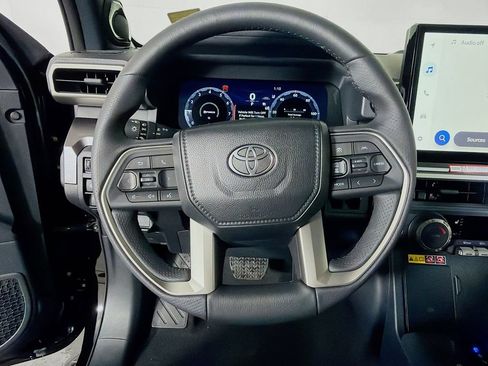 New 2026 Toyota 4Runner TRD Off-Road Premium AWD/4WD image 12