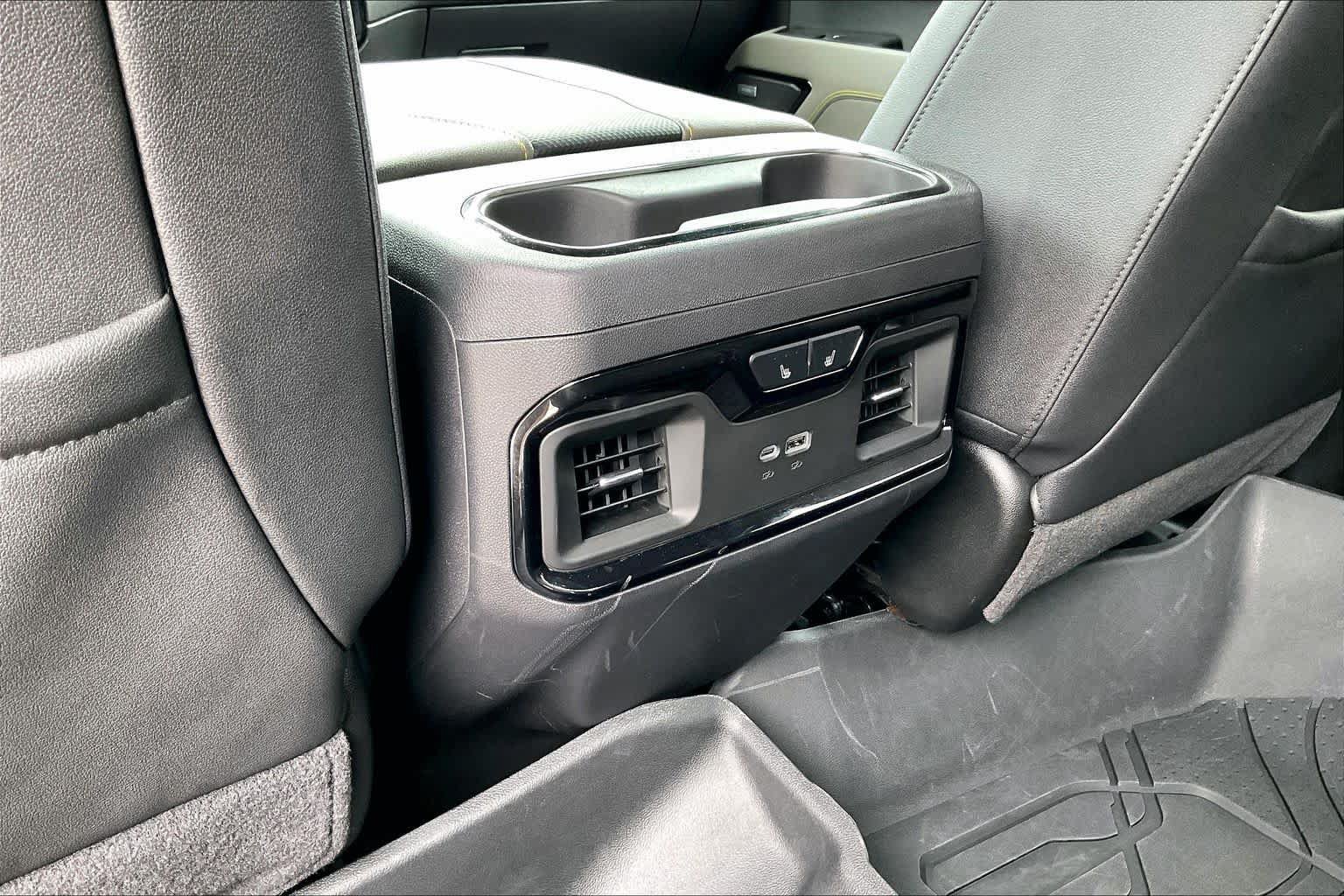 Used 2025 Chevrolet Silverado 1500 ZR2 w/ Technology Package AWD/4WD image 32