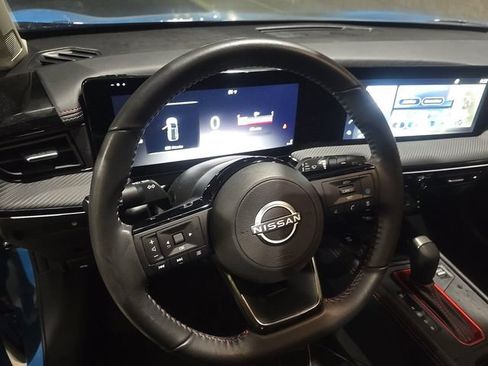 Used 2025 Nissan Kicks SR FWD image 6