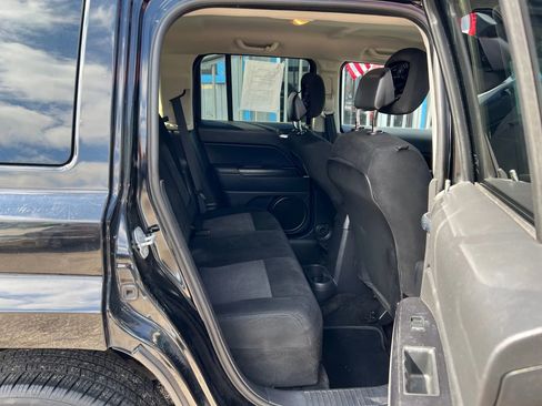 Used 2015 Jeep Patriot Sport w/ Power Value Group image 13