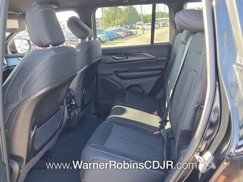 New 2026 Jeep Grand Cherokee Laredo RWD image 6