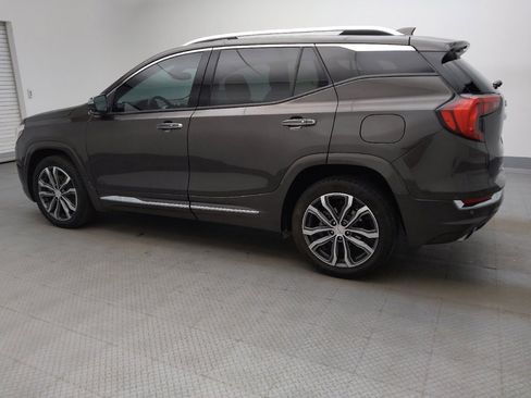 Used 2020 GMC Terrain Denali FWD image 3