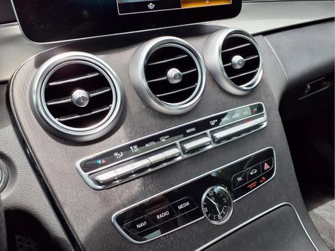 Used 2022 Mercedes-Benz C 300 Coupe image 19