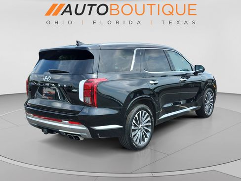 Used 2025 Hyundai Palisade AWD image 5
