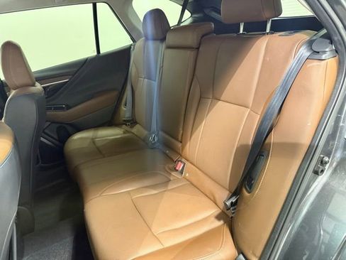 Used 2021 Subaru Outback Touring XT AWD/4WD image 27