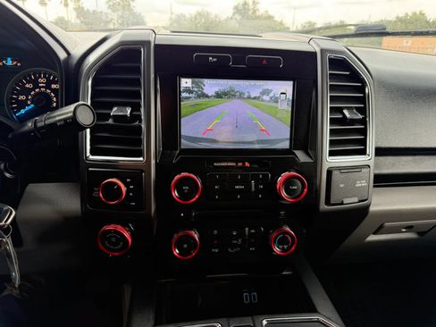Used 2016 Ford F150 XLT w/ Equipment Group 302A Luxury AWD/4WD image 14