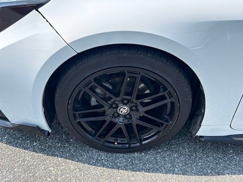 Used 2021 Toyota Corolla XSE FWD image 11