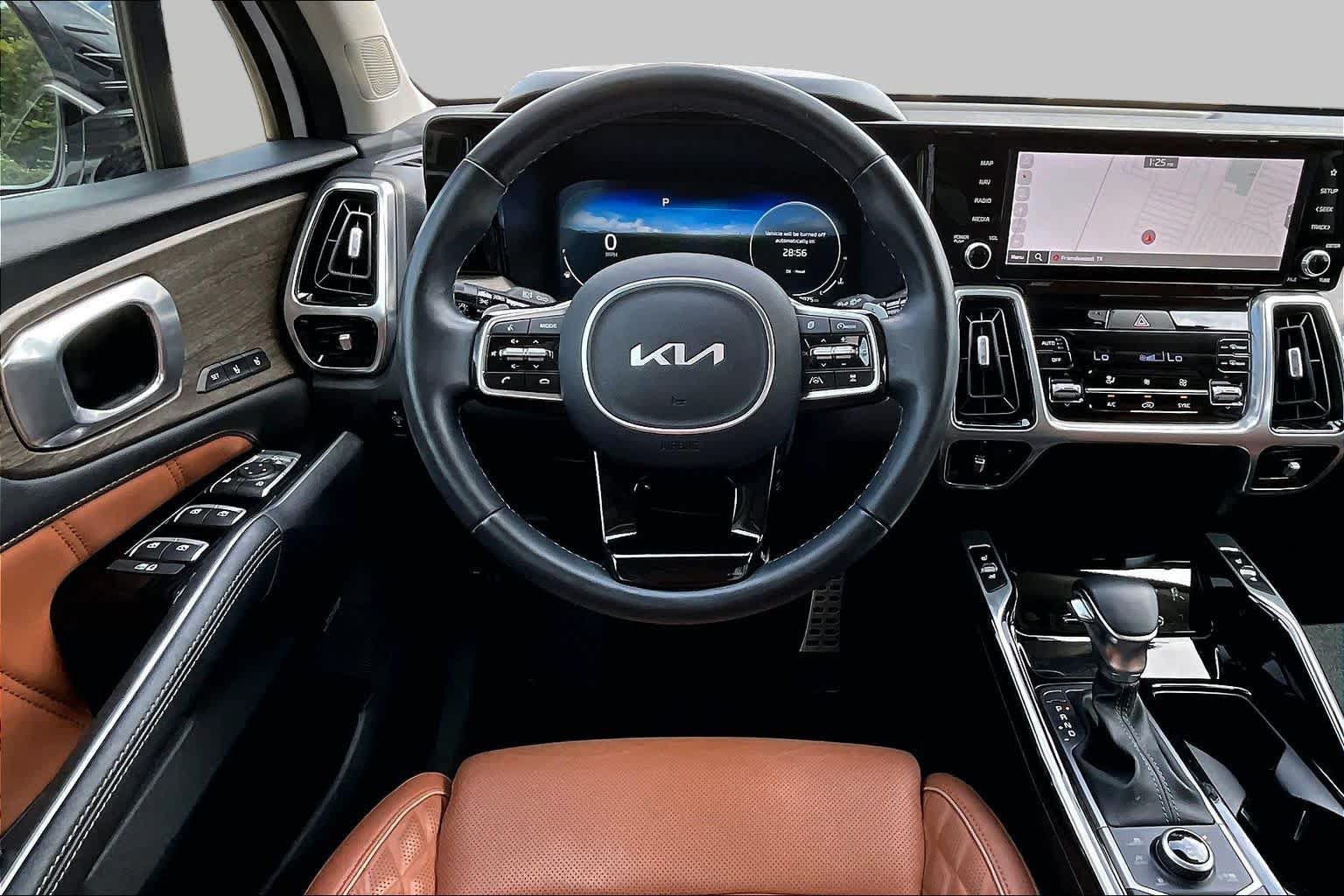 Used 2023 Kia Sorento SX Prestige AWD/4WD image 6