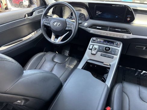 Used 2022 Hyundai Palisade SEL w/ 8P Bench Seat Package FWD image 12