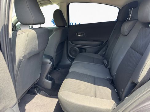 Used 2020 Honda HR-V LX image 10