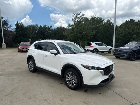 Used 2022 MAZDA CX-5 AWD 2.5 S w/ Select Package image 3