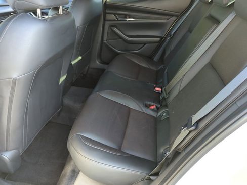 Used 2023 MAZDA MAZDA3 s image 18