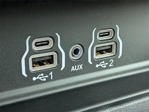 New 2026 RAM 1500 4x4 Crew Cab image 21