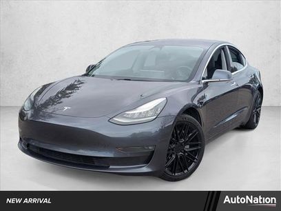 Used 2018 Tesla Model 3 Mid Range