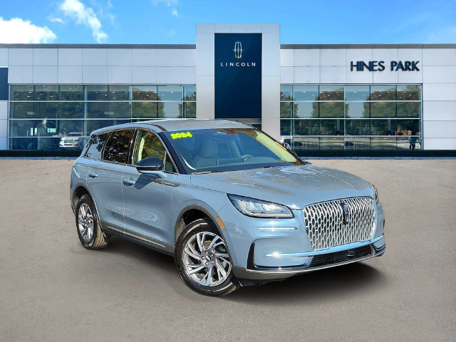 Used 2024 Lincoln Corsair FWD w/ Equipment Group 101A image 1