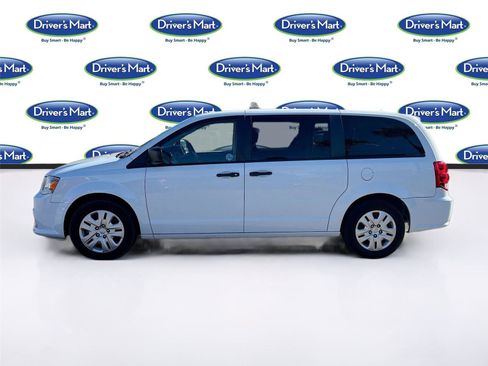 Used 2019 Dodge Grand Caravan SE image 5