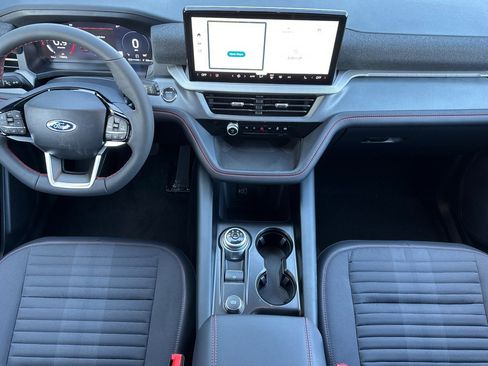 New 2026 Ford Explorer ST-Line image 14