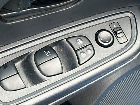 Used 2024 Nissan Versa SV image 16