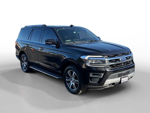 Certified 2022 Ford Expedition Limited AWD/4WD image 7