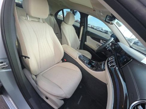 Used 2021 Mercedes-Benz E 350 Sedan w/ Premium Package image 12