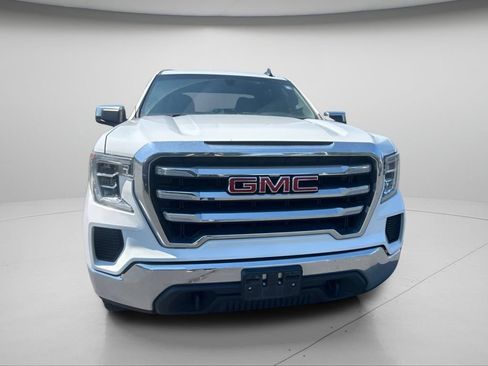 Used 2019 GMC Sierra 1500 SLE w/ SLE Value Package AWD/4WD image 3