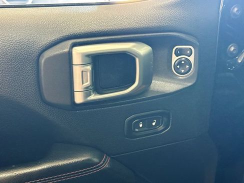 Used 2019 Jeep Wrangler Unlimited Rubicon AWD/4WD image 19