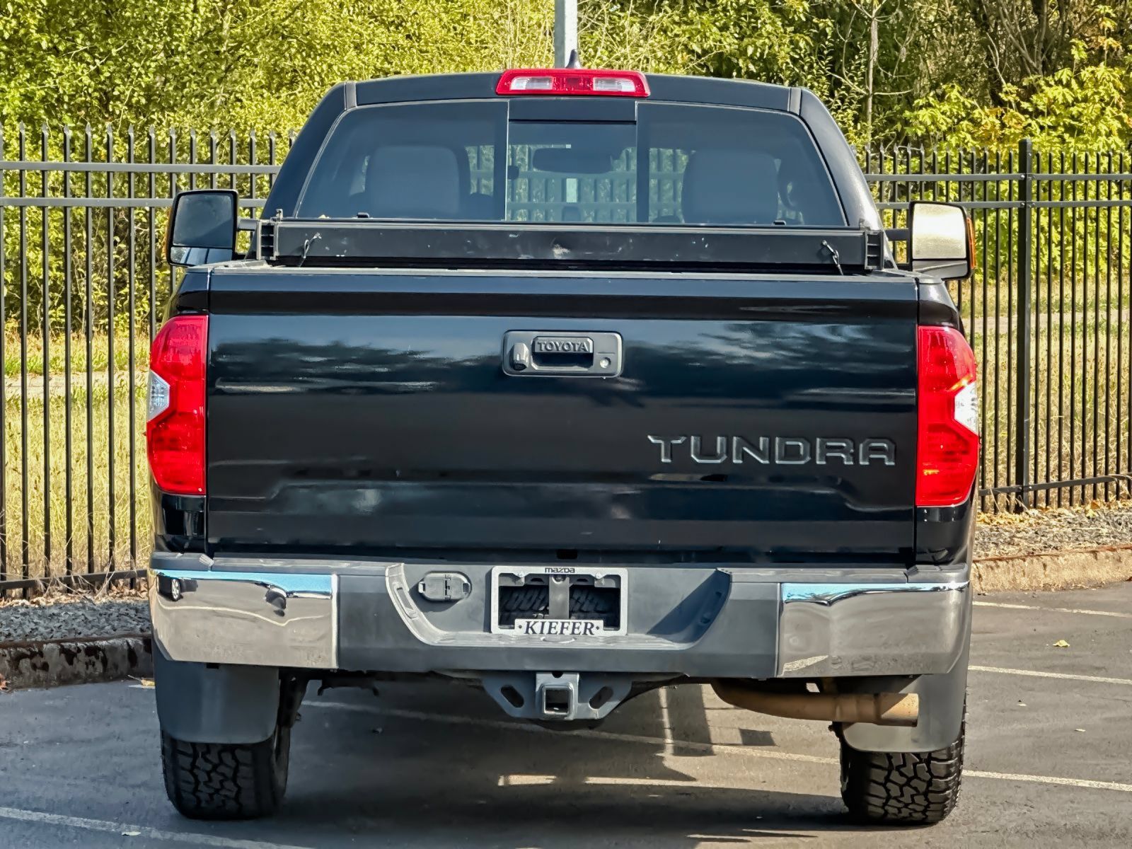 Used 2021 Toyota Tundra SR5 w/ TRD Off-Road Package AWD/4WD image 4