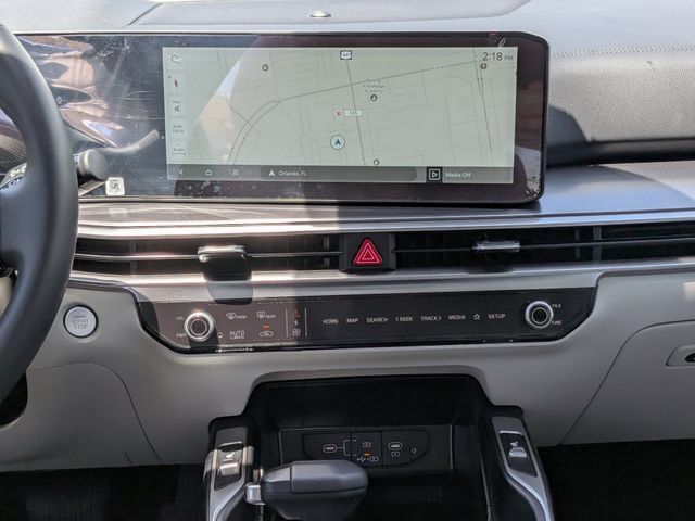 Used 2025 Kia Sorento EX w/ Panoramic Sunroof Package FWD image 17